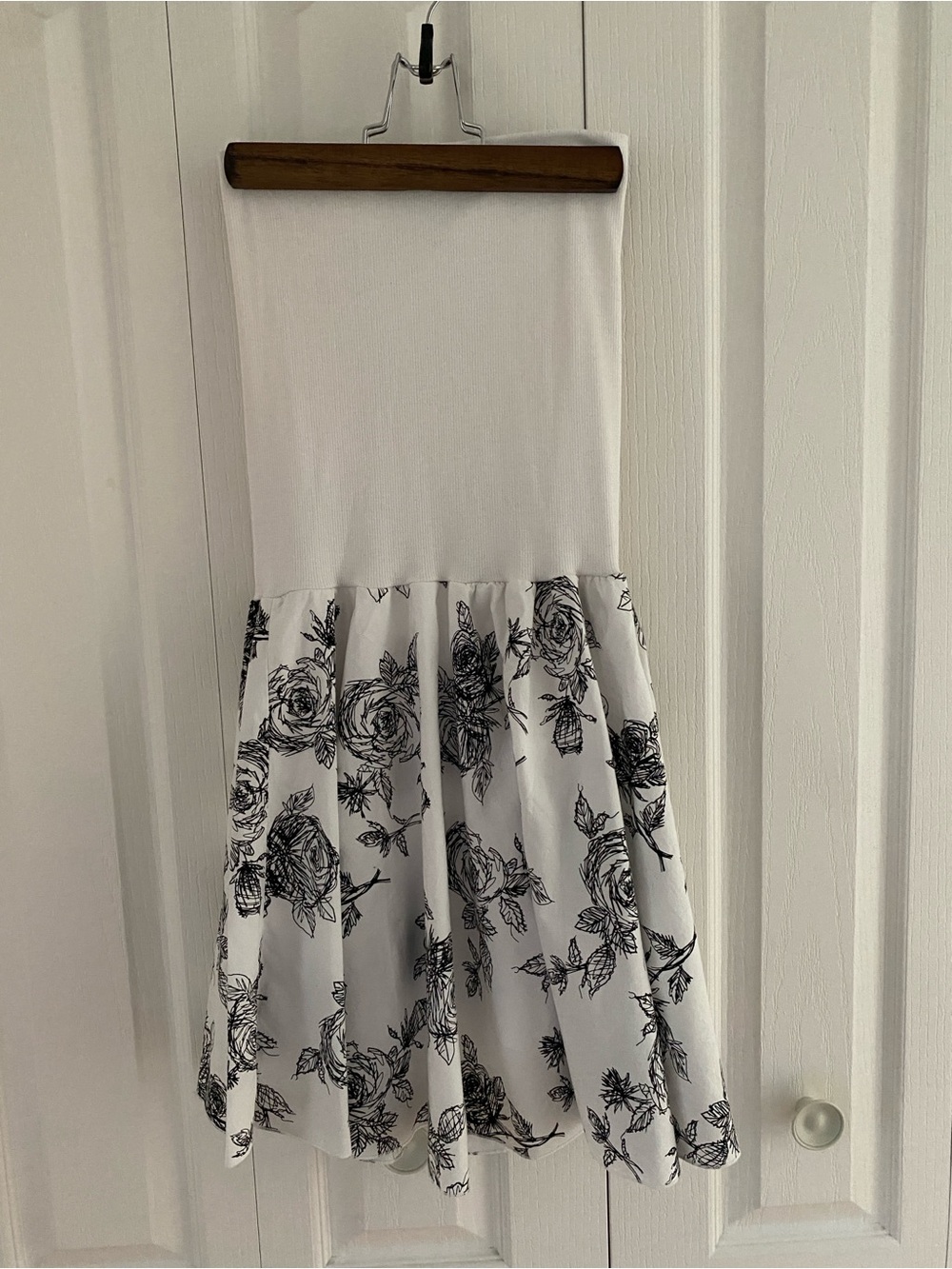Black & White Floral dress